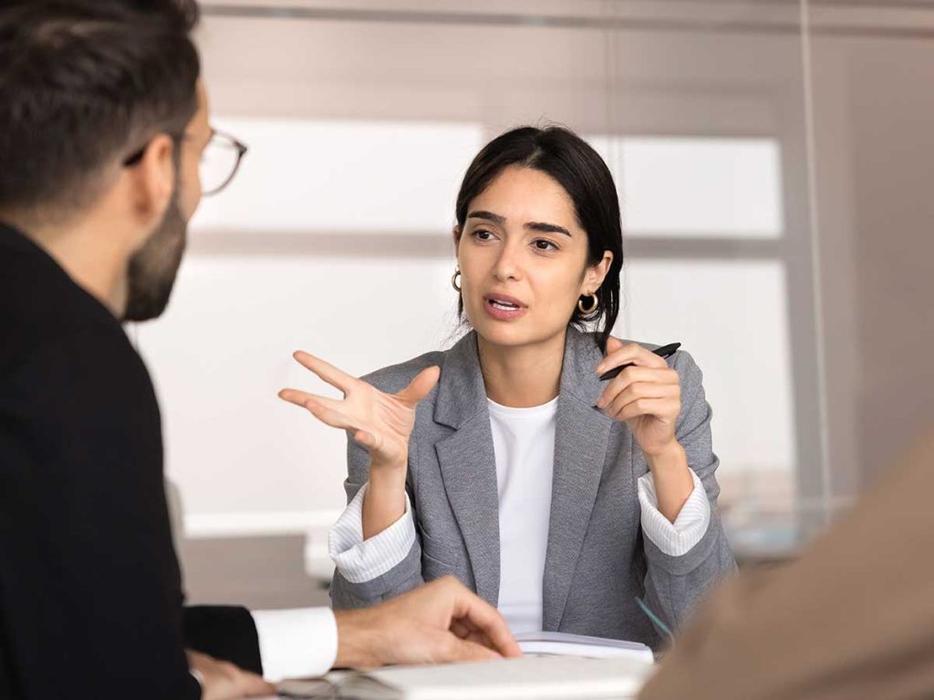 How Insurance Brokers Build Authority